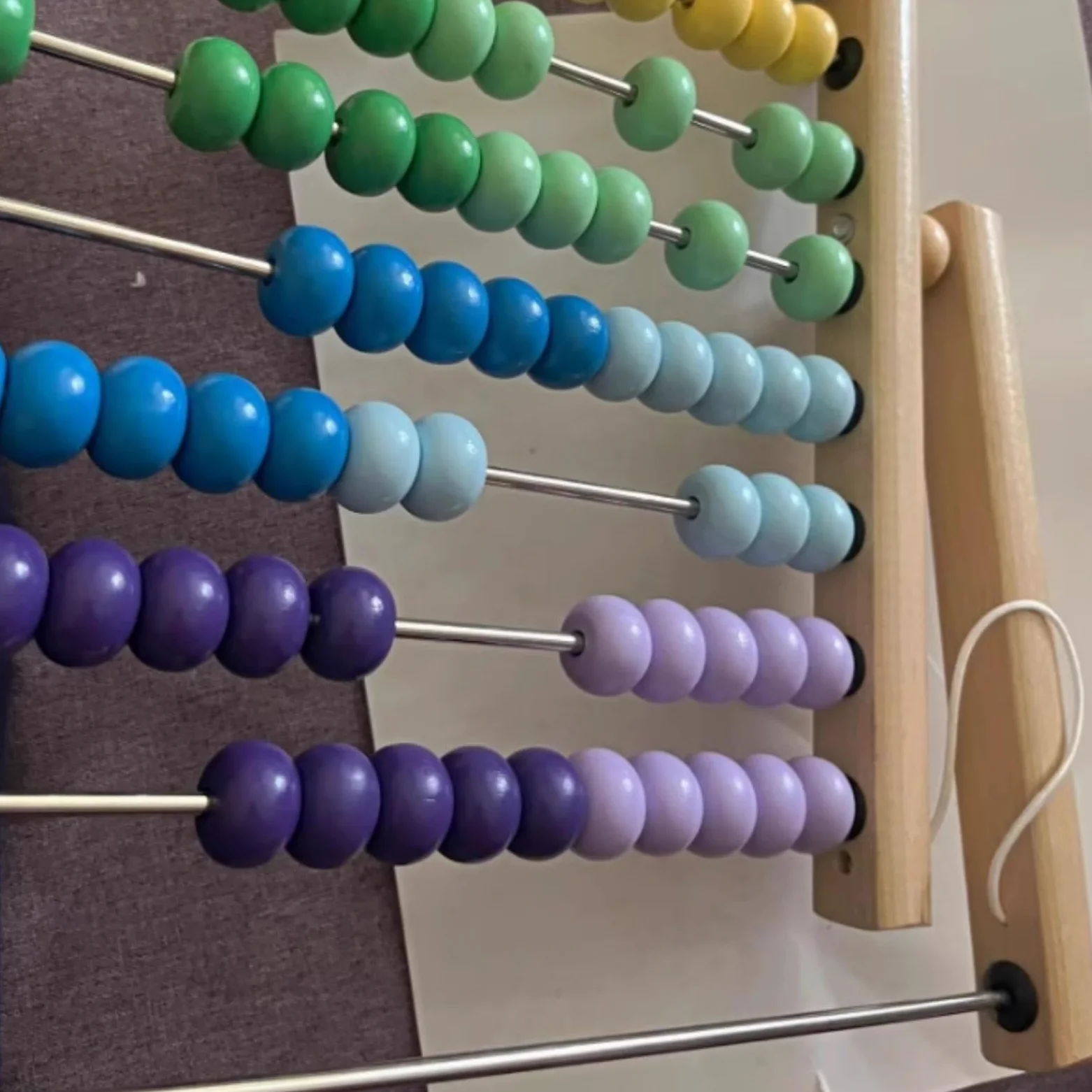 Boulier Boulier Mathématique avec Perles Multicolores, en Bois À 10 Rangées, Outils d'apprentissage des Mathématiques for L'école Maternelle Fournitures Bureau