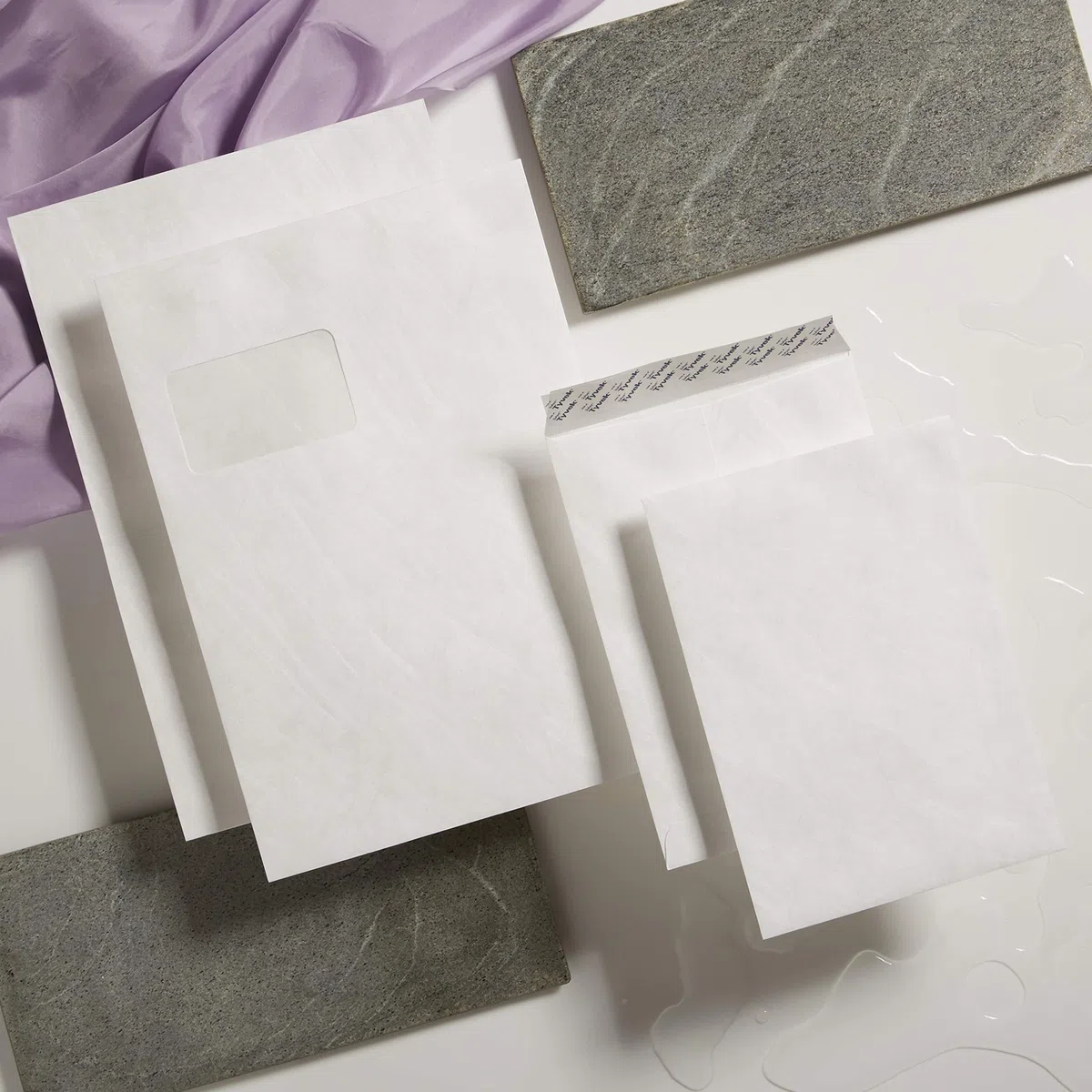 Tyvek Lot de 100 enveloppes à soufflet avec fond pointu Blanc 406 x 305 x 50 mm 55 g