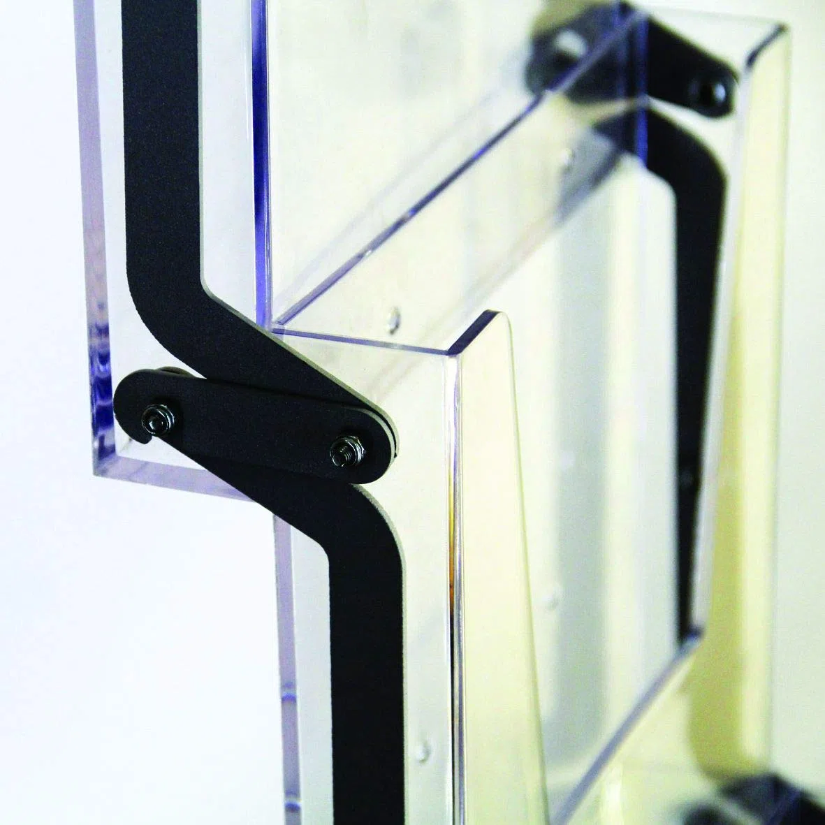 EUROPEL Porte-brochure sur pied, format 5 x A4, structure en aluminium pliable, bacs en acrylique transparent, socle en MDF 18mm, présentation 1 côté, avec sac de rangement ou de transport